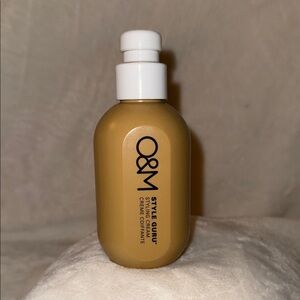 O&M STYLE GURU STYLING CREAM